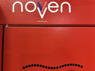 Armoire Novven 4.jpeg