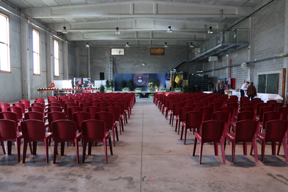 Hall polyvalent 8.JPG